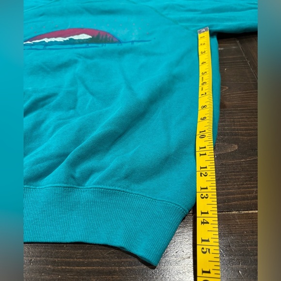 Vintage LAKE TAHOE Sweater - Picture 5 of 6